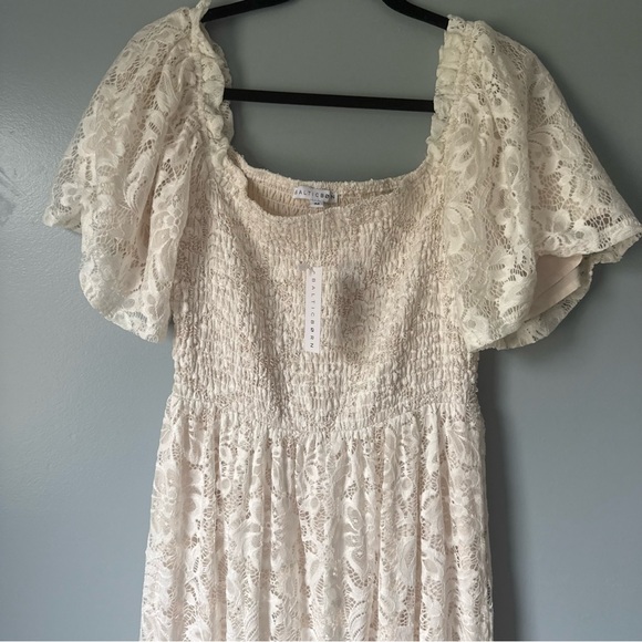 Baltic Born Aspen Smocked White Lace maxi dress size medium - Picture 5 of 8